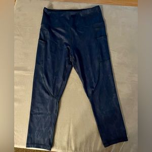 Zyia Pocket Light N Tight Pocket Legging